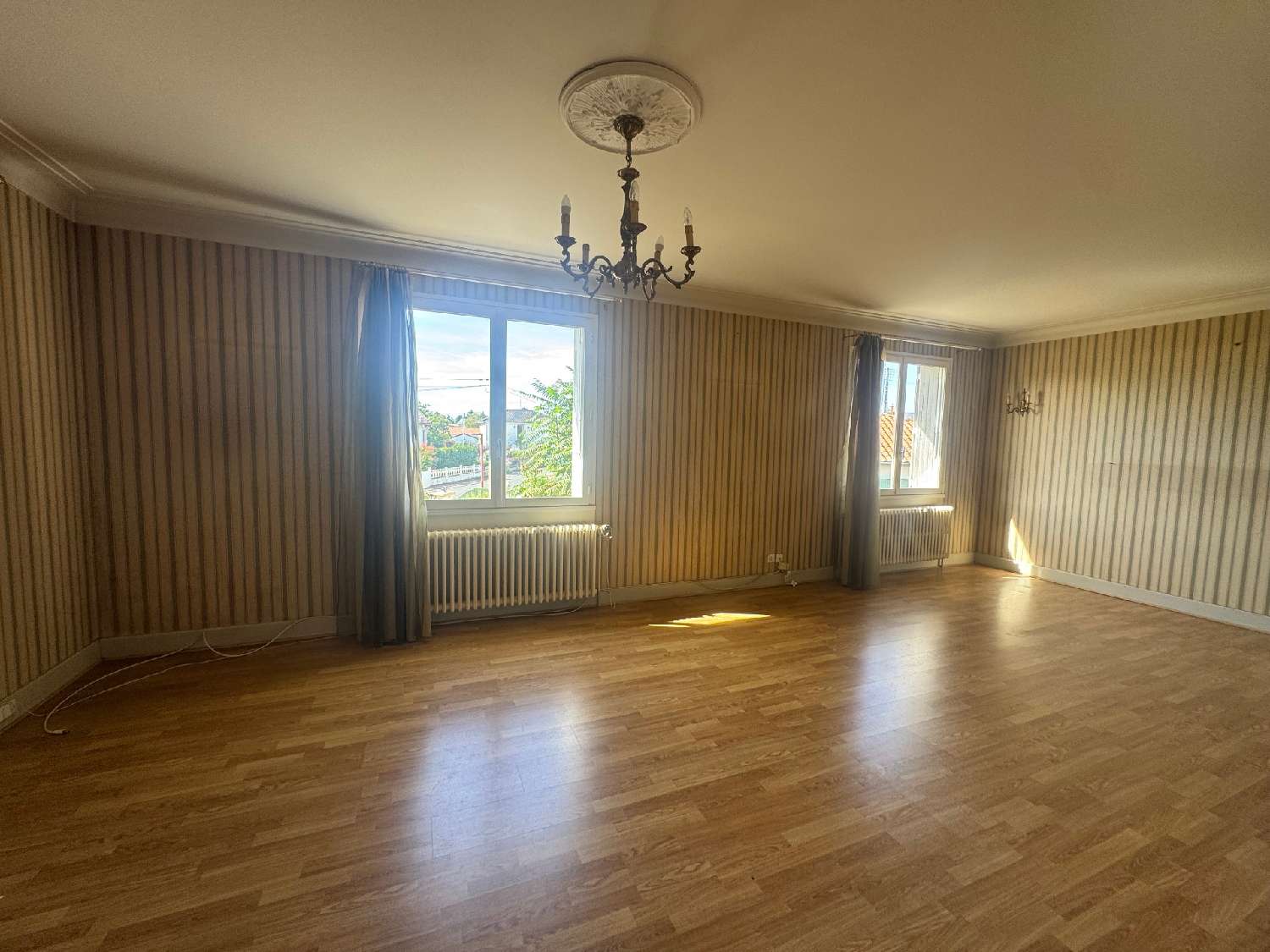 à vendre maison Lencloître Vienne 2