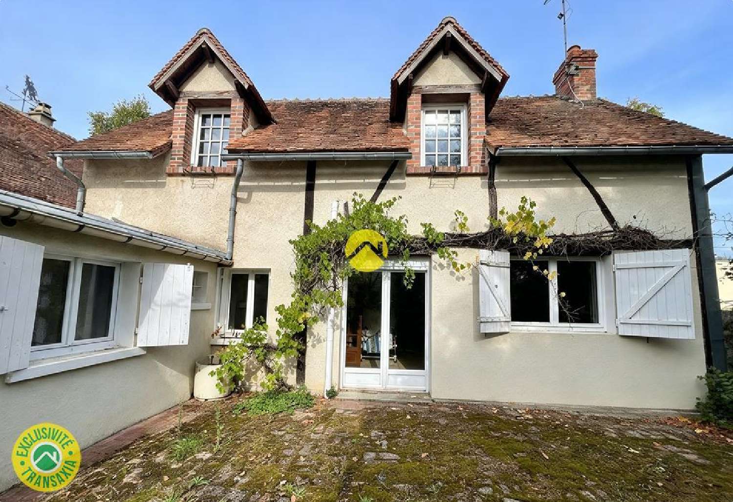 à vendre maison Léré Cher 1