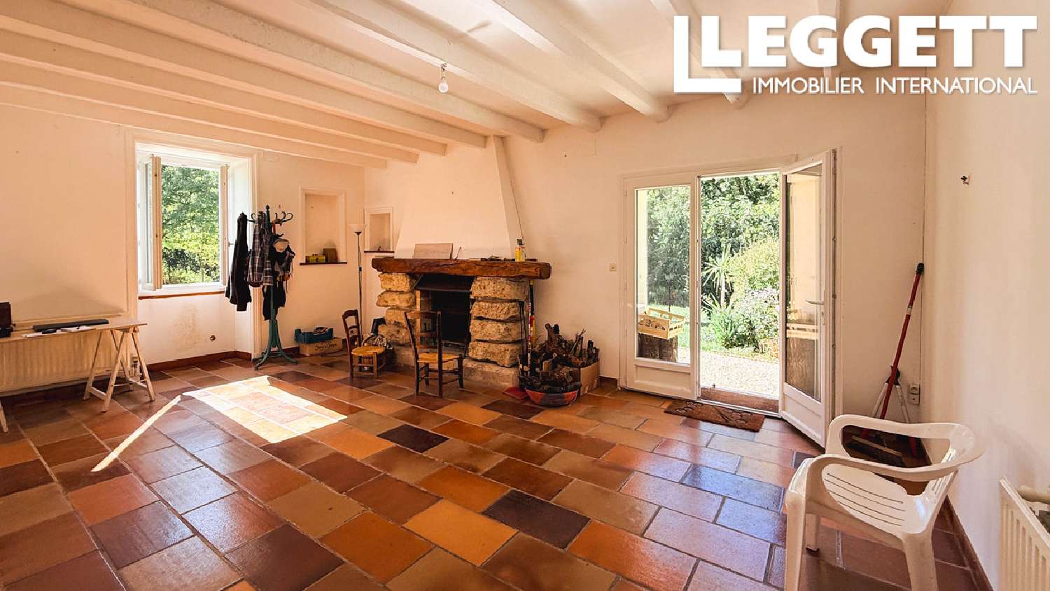  for sale house Les Églises-d'Argenteuil Charente-Maritime 2