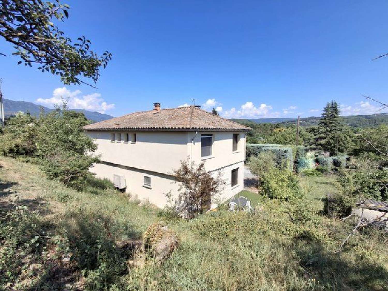  en venta casa Les Vans Ardèche 3