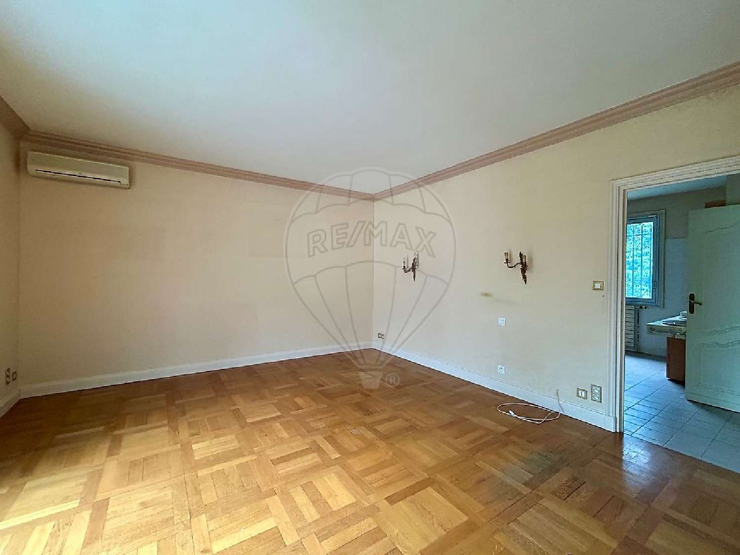  for sale house Limas Rhône 5