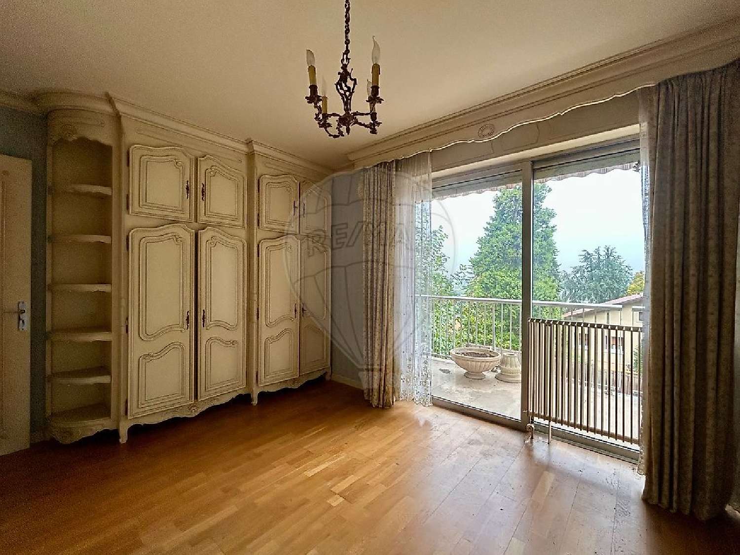  for sale house Limas Rhône 8