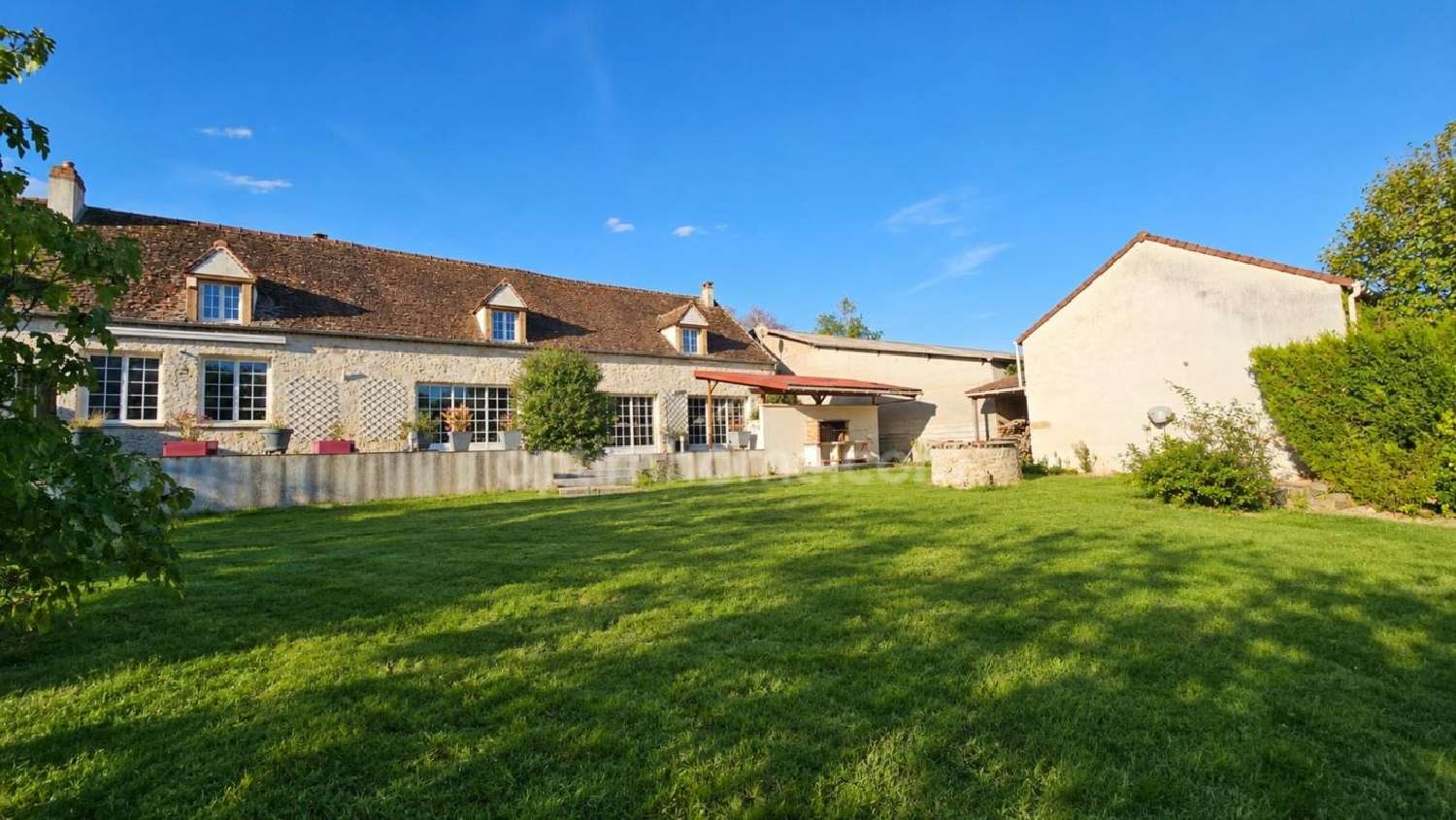 te koop huis Longueville Seine-et-Marne 1