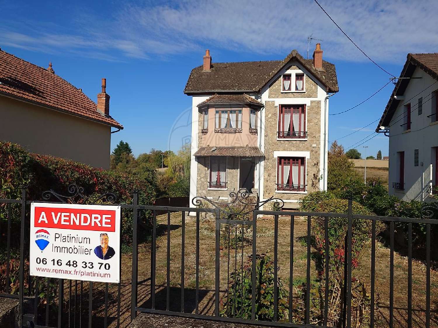  for sale house Luzy Nièvre 1