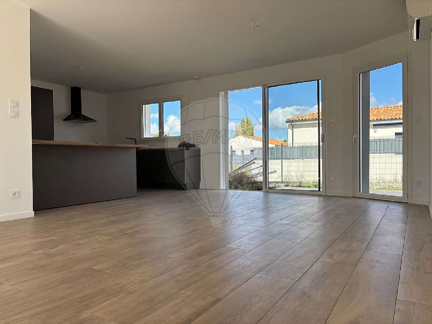 for sale house Médis Charente-Maritime 3