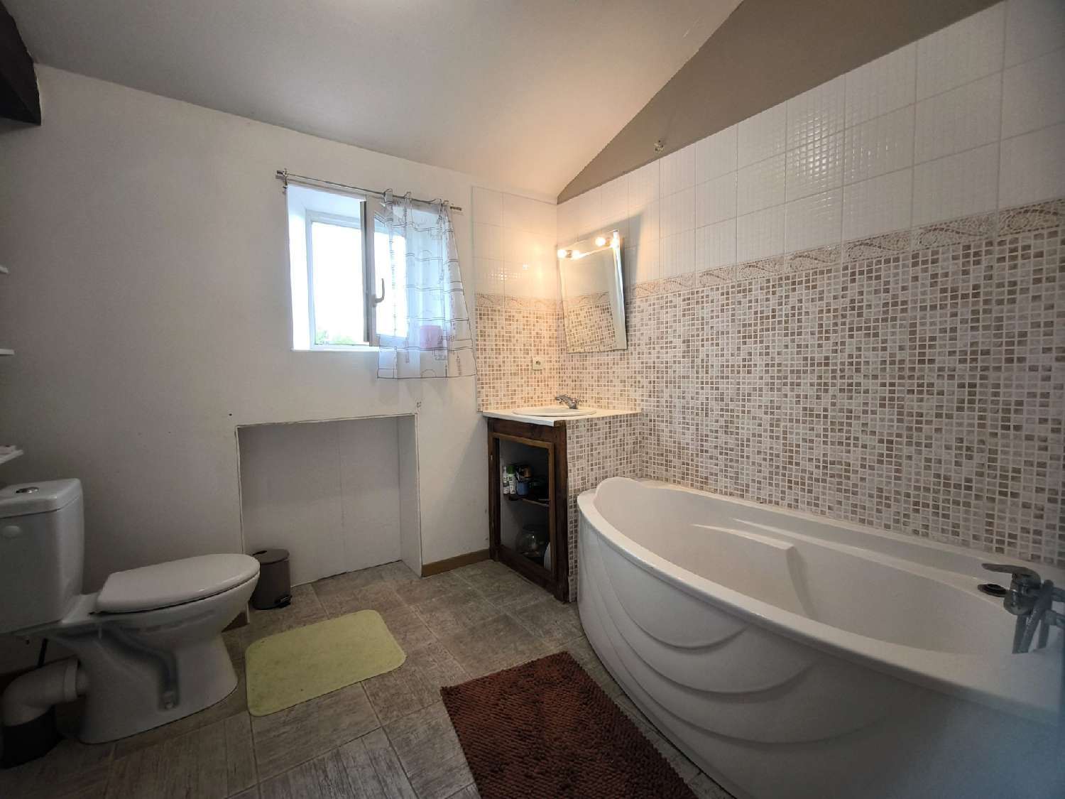 for sale house Mérignac Charente 5