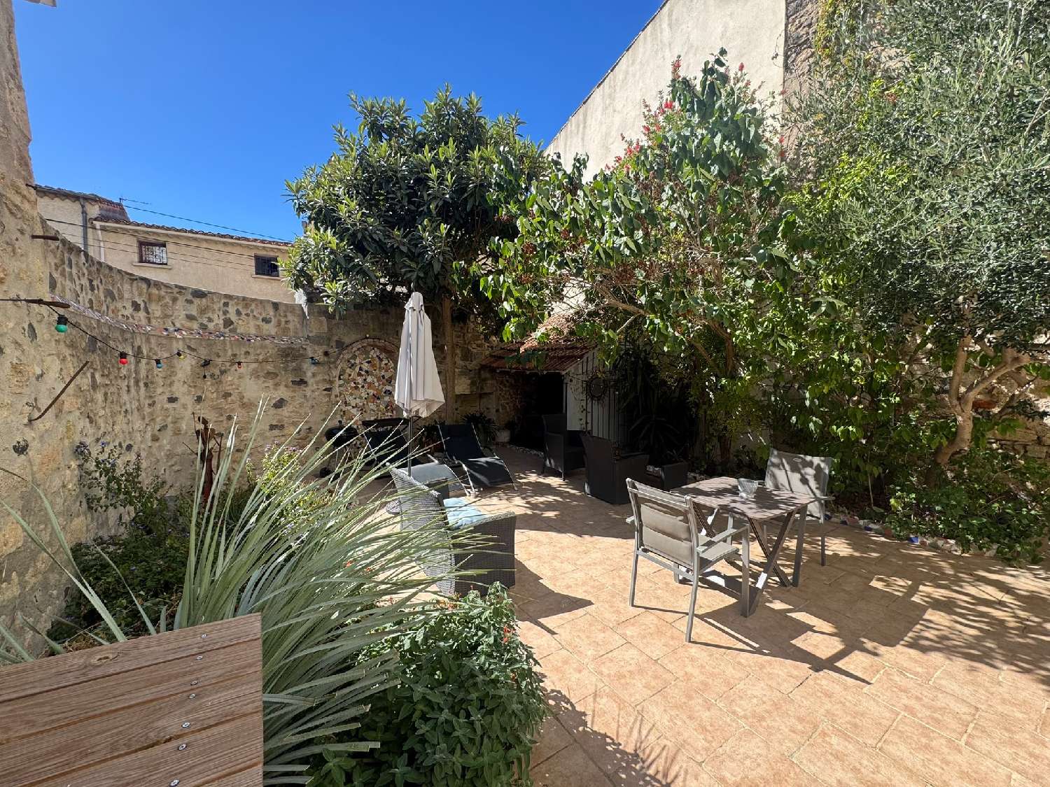 for sale house Montblanc Hérault 2