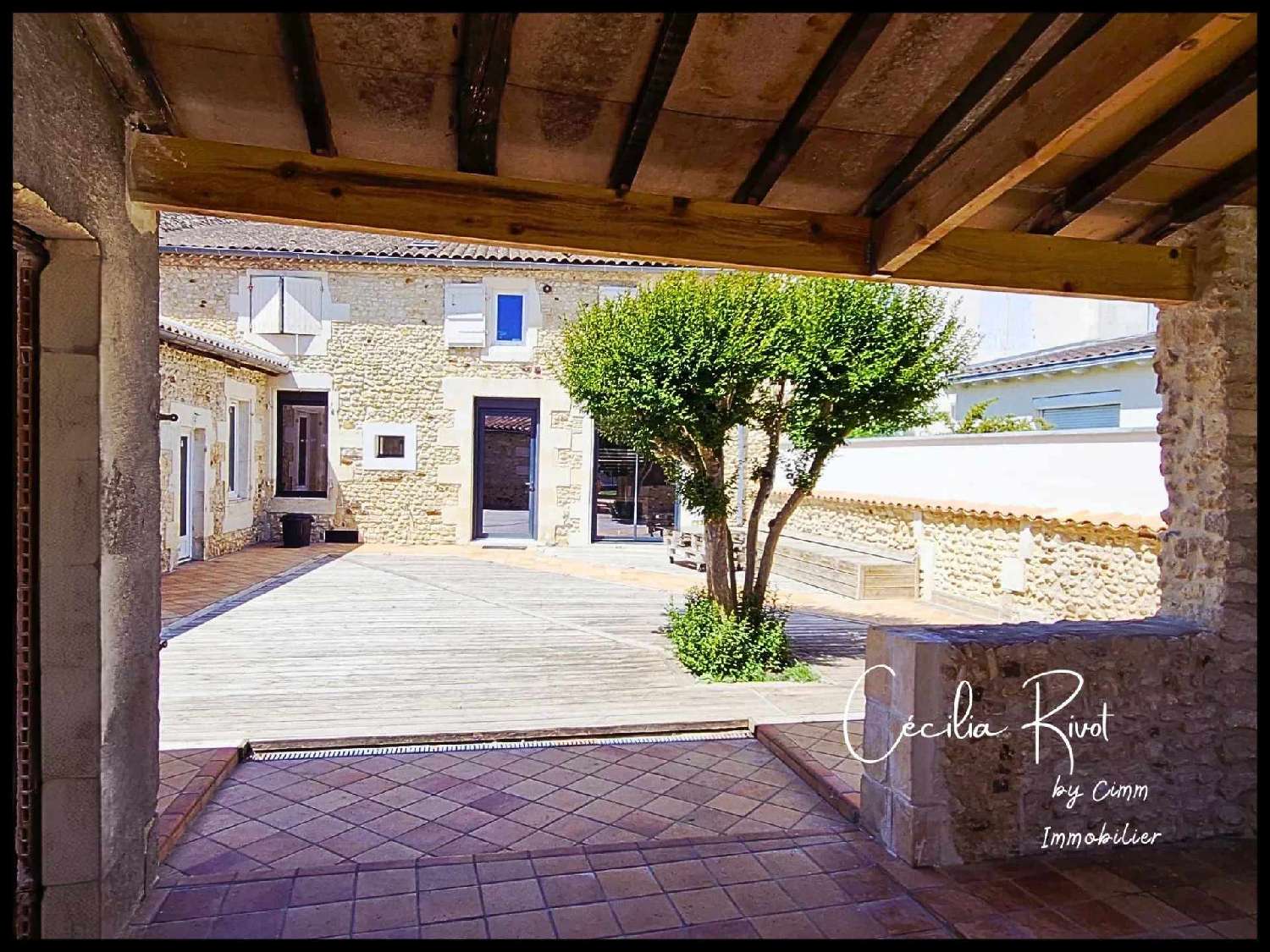 à vendre maison Montendre Charente-Maritime 1