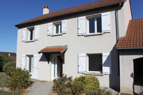 Montluçon Allier house foto 7428700