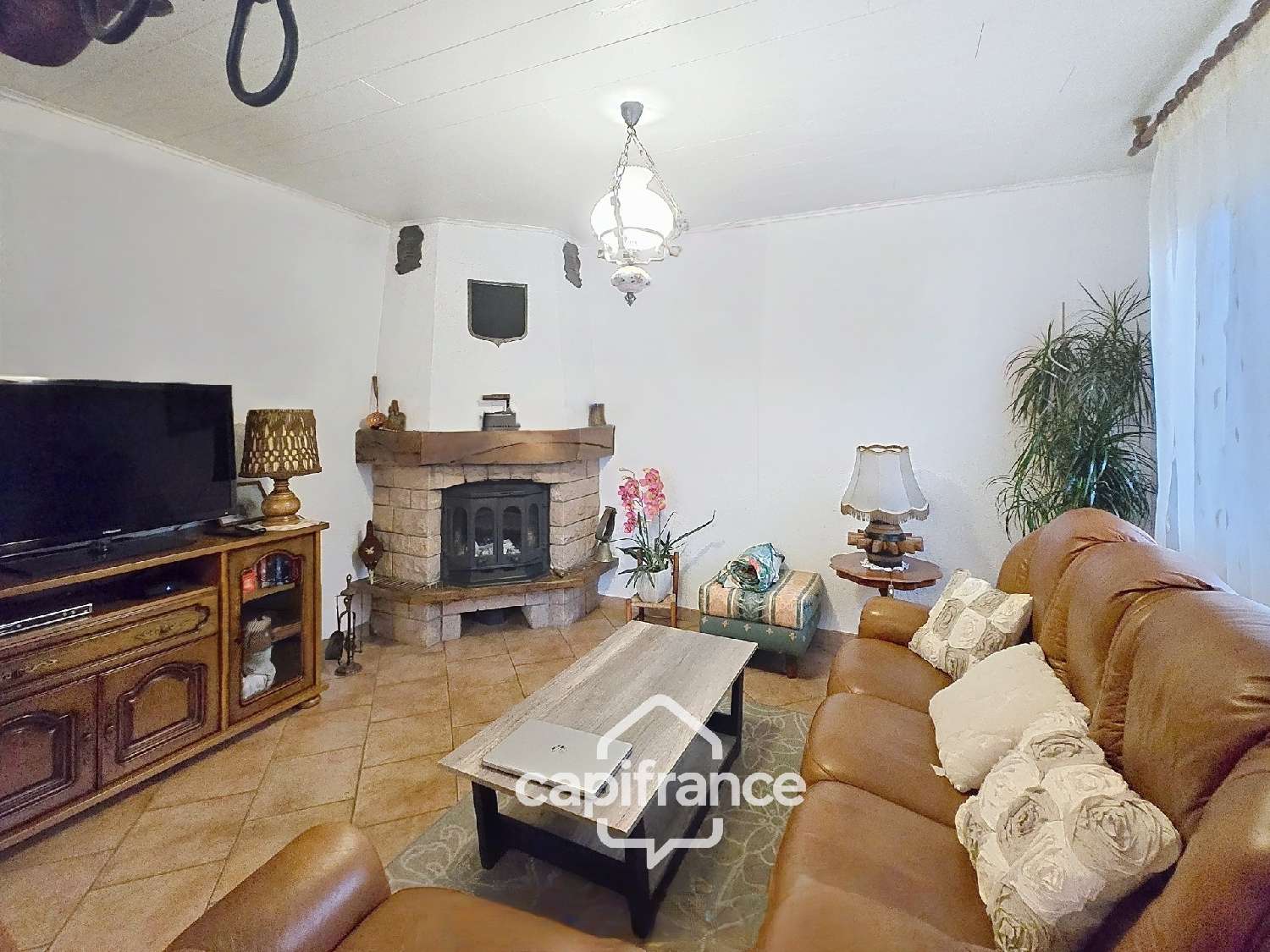 for sale house Montmorot Jura 4