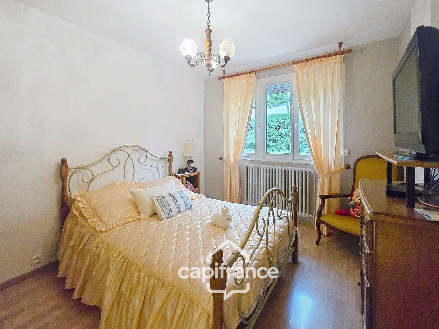 for sale house Montmorot Jura 8