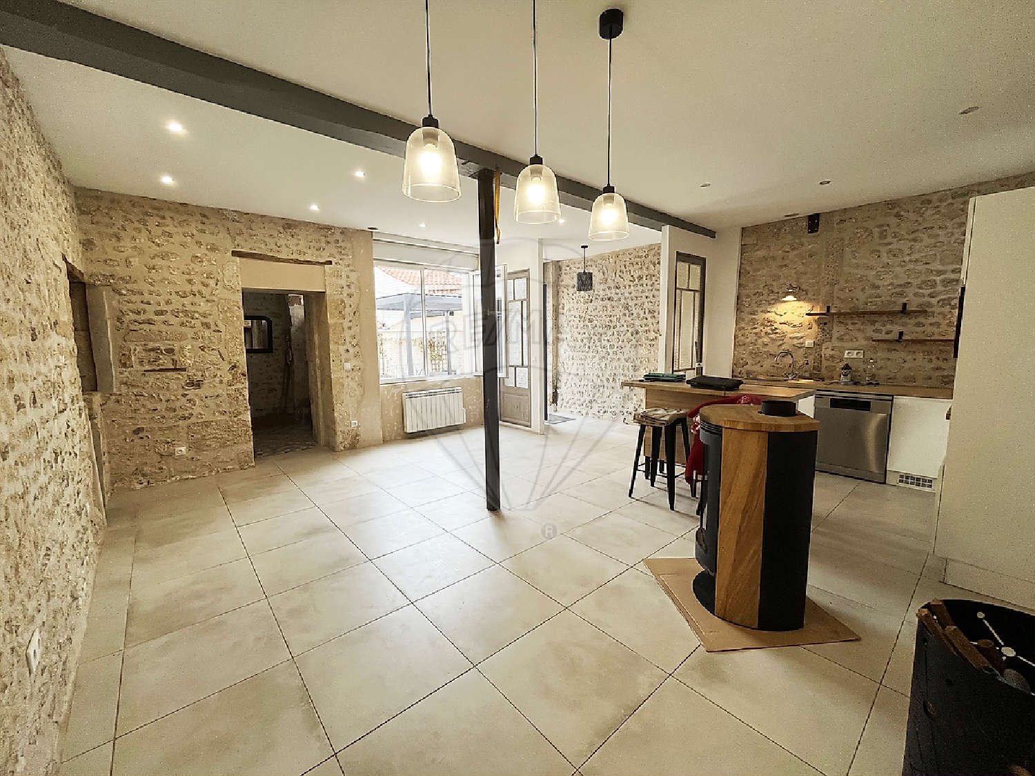 à vendre maison Mortagne-sur-Gironde Charente-Maritime 1