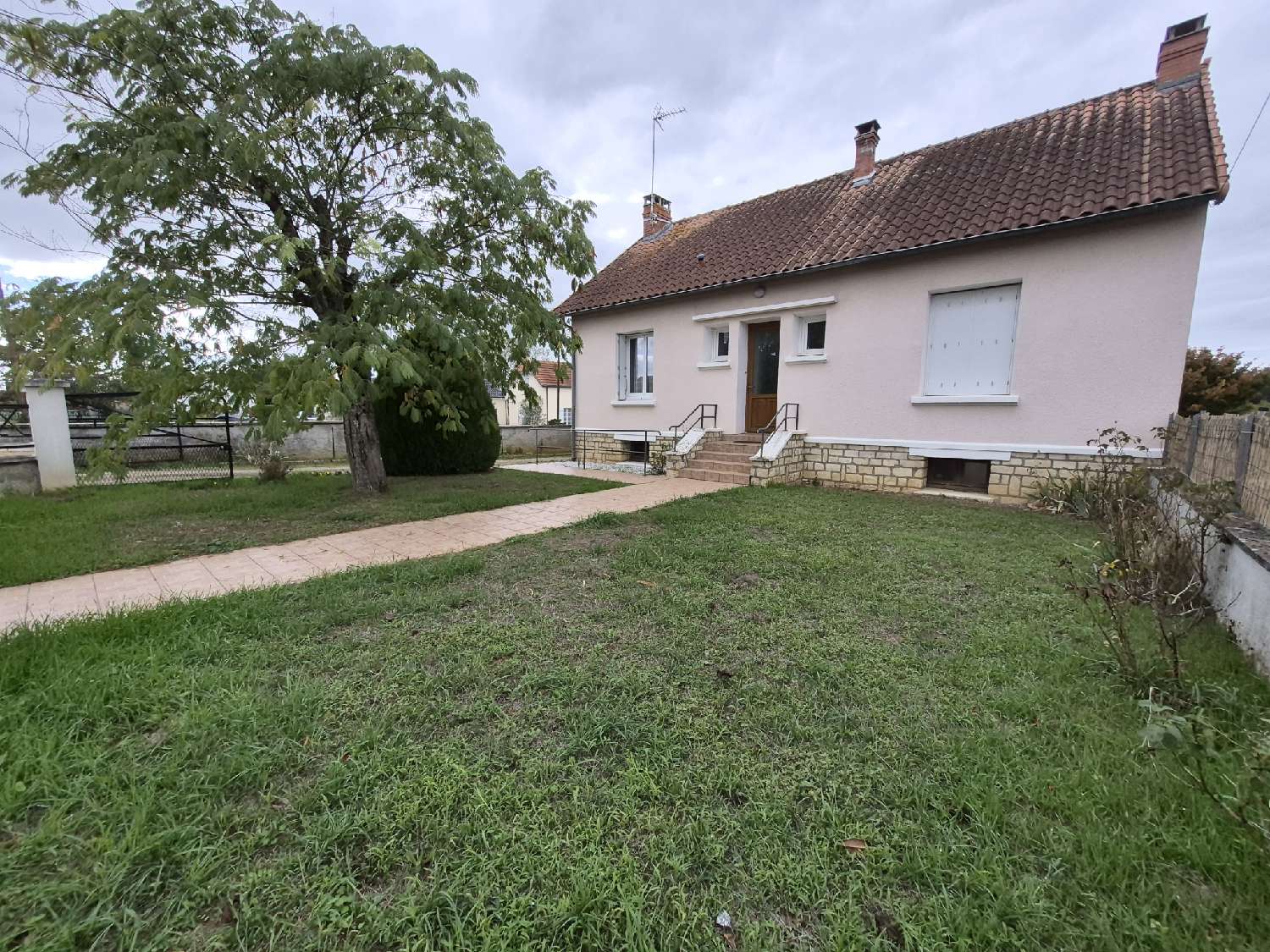à vendre maison Naintré Vienne 1