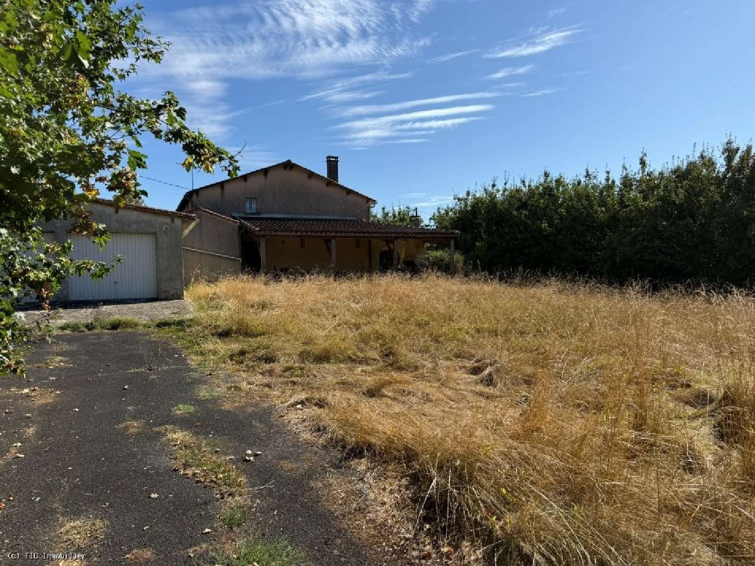  for sale house Nanteuil-en-Vallée Charente 5