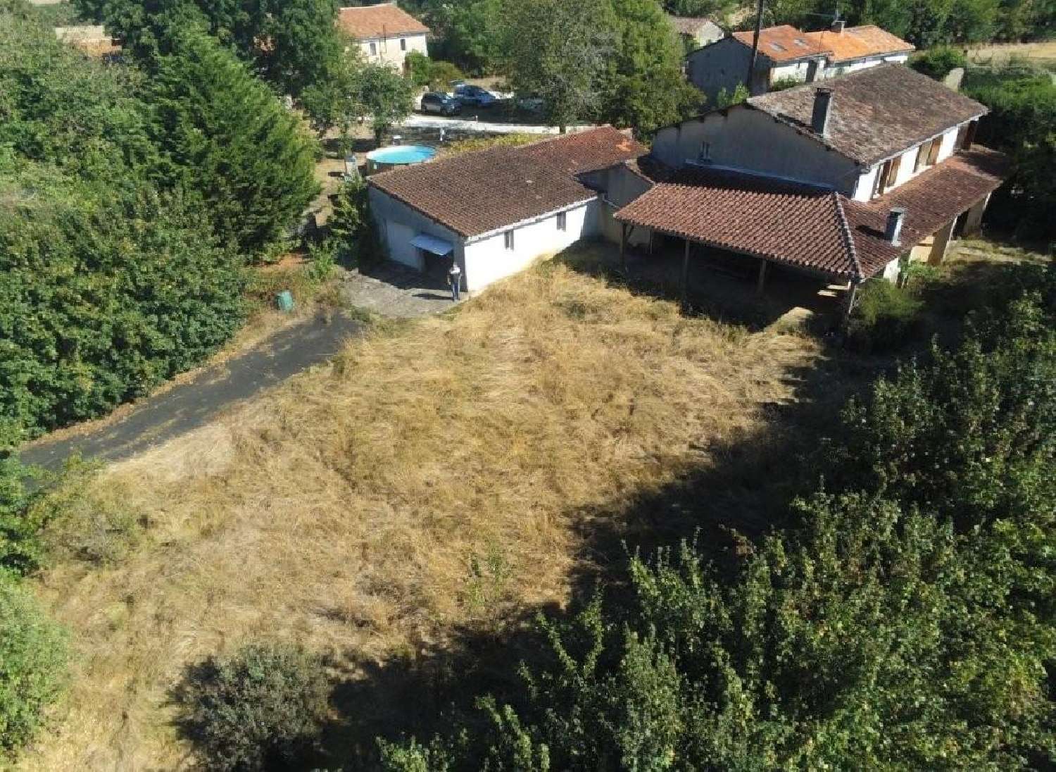 for sale house Nanteuil-en-Vallée Charente 4