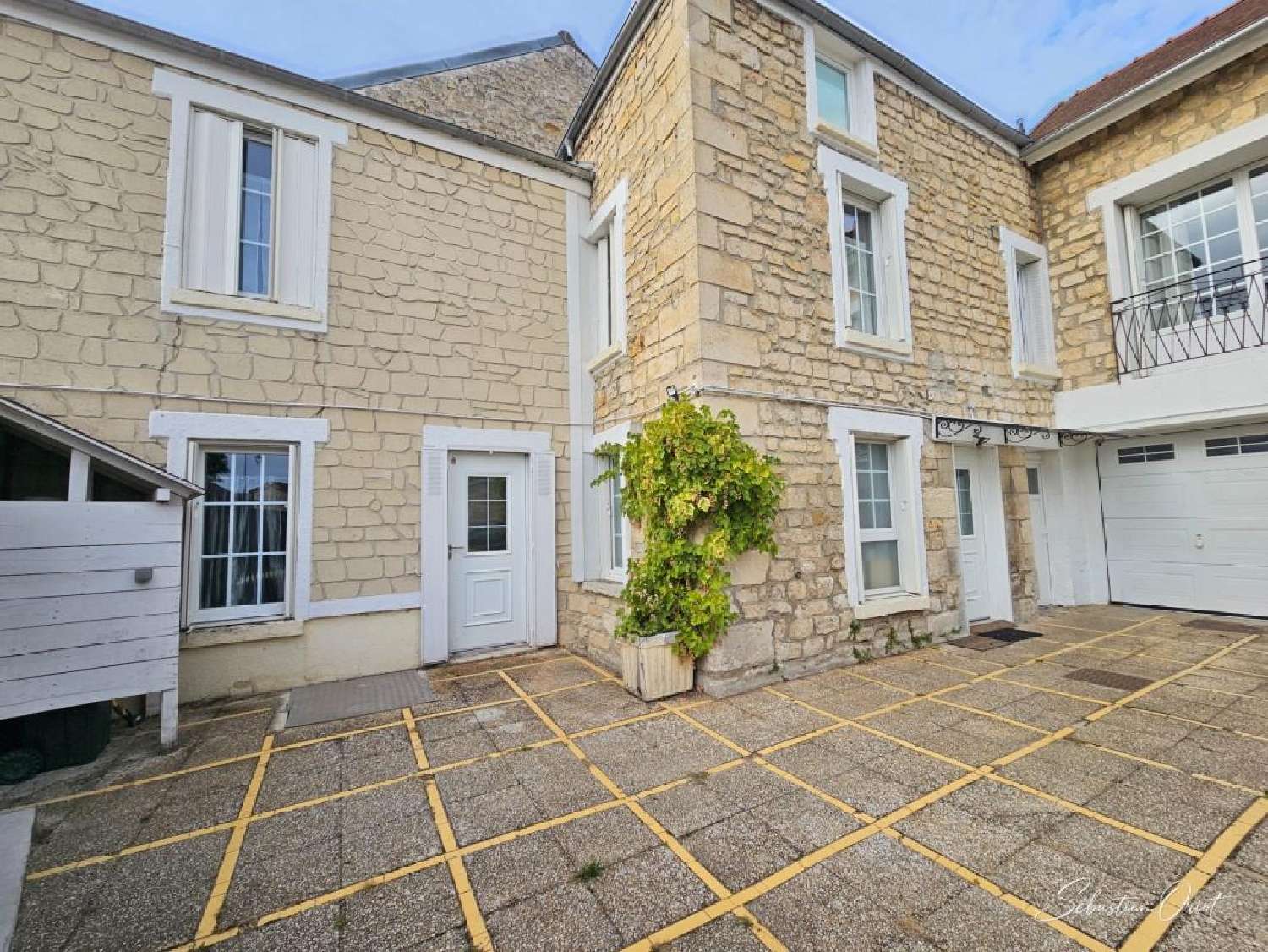 for sale house Nesles-la-Vallée Val-d'Oise 1