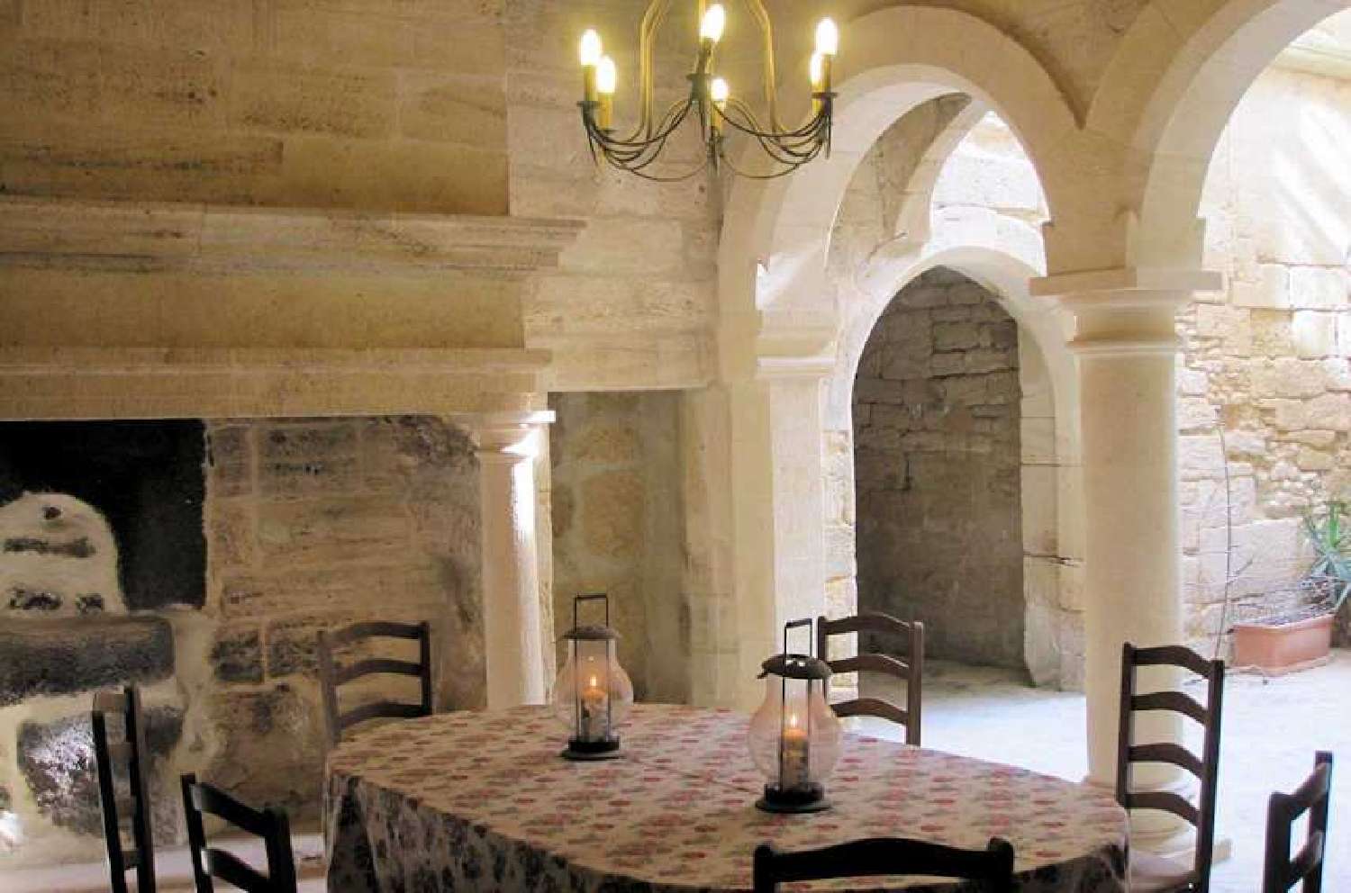 te koop huis Nézignan-l'Évêque Hérault 2