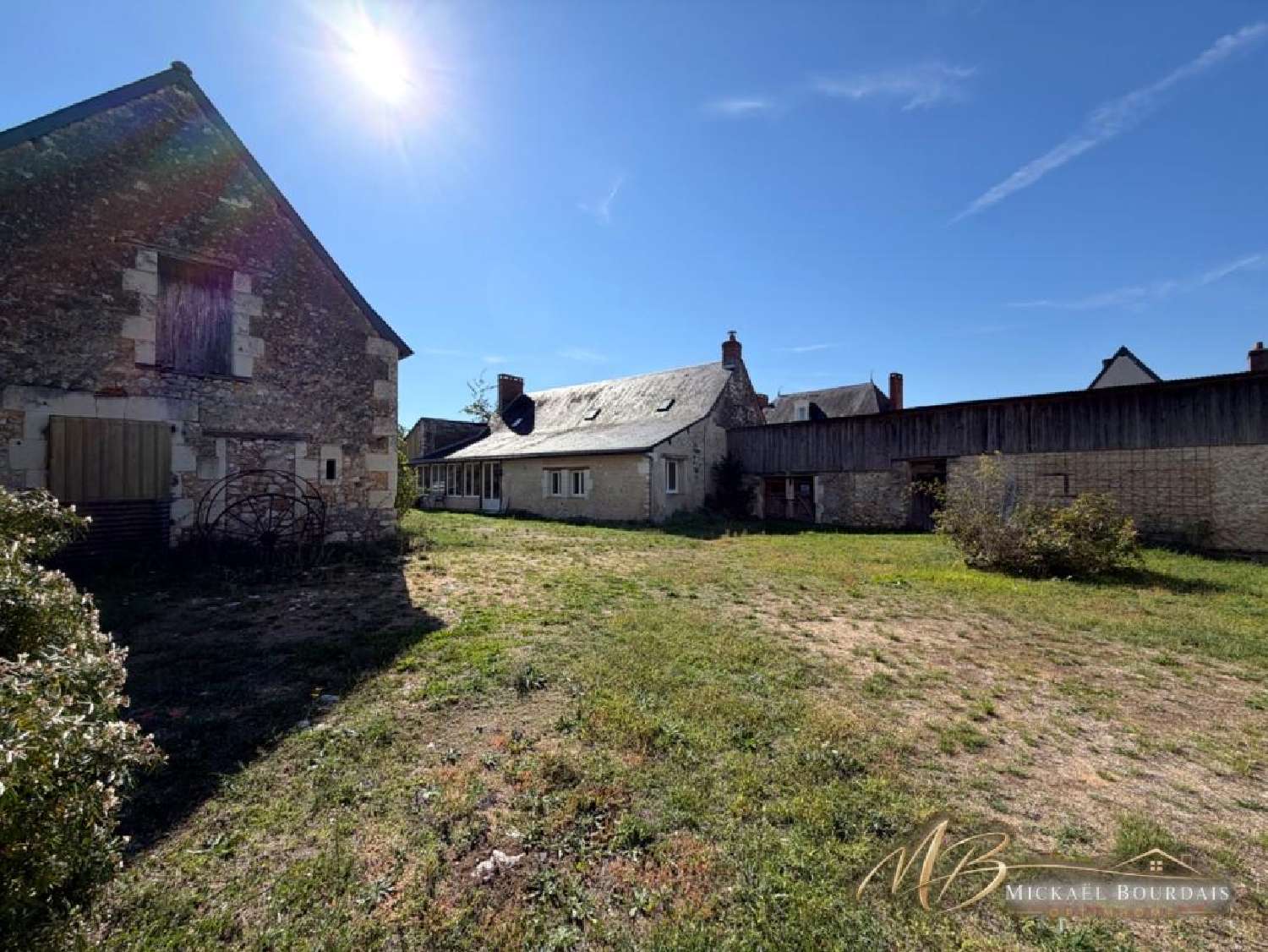 for sale house Noyant Maine-et-Loire 1
