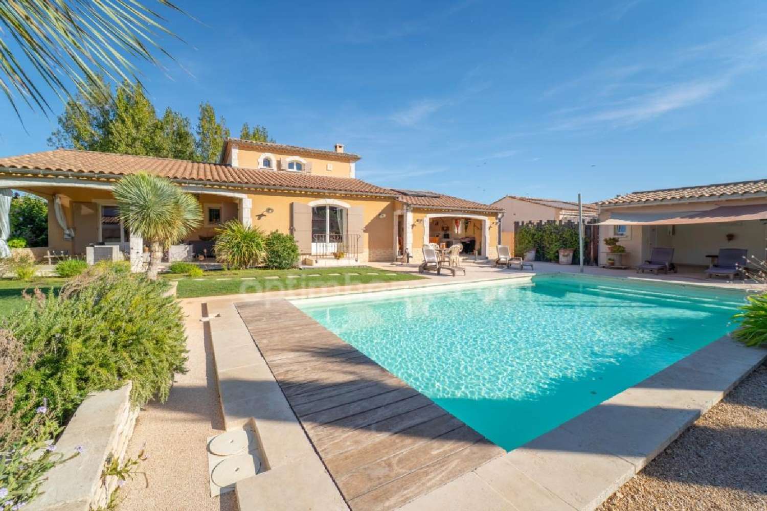 à vendre maison Paradou Bouches-du-Rhône 1