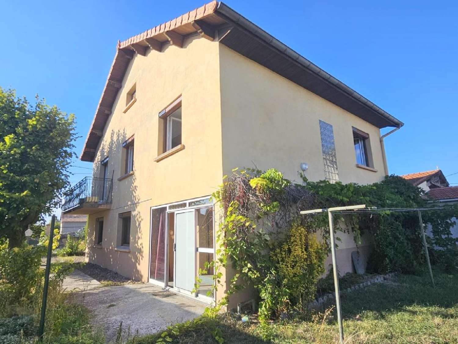 for sale house Pessat-Villeneuve Puy-de-Dôme 1