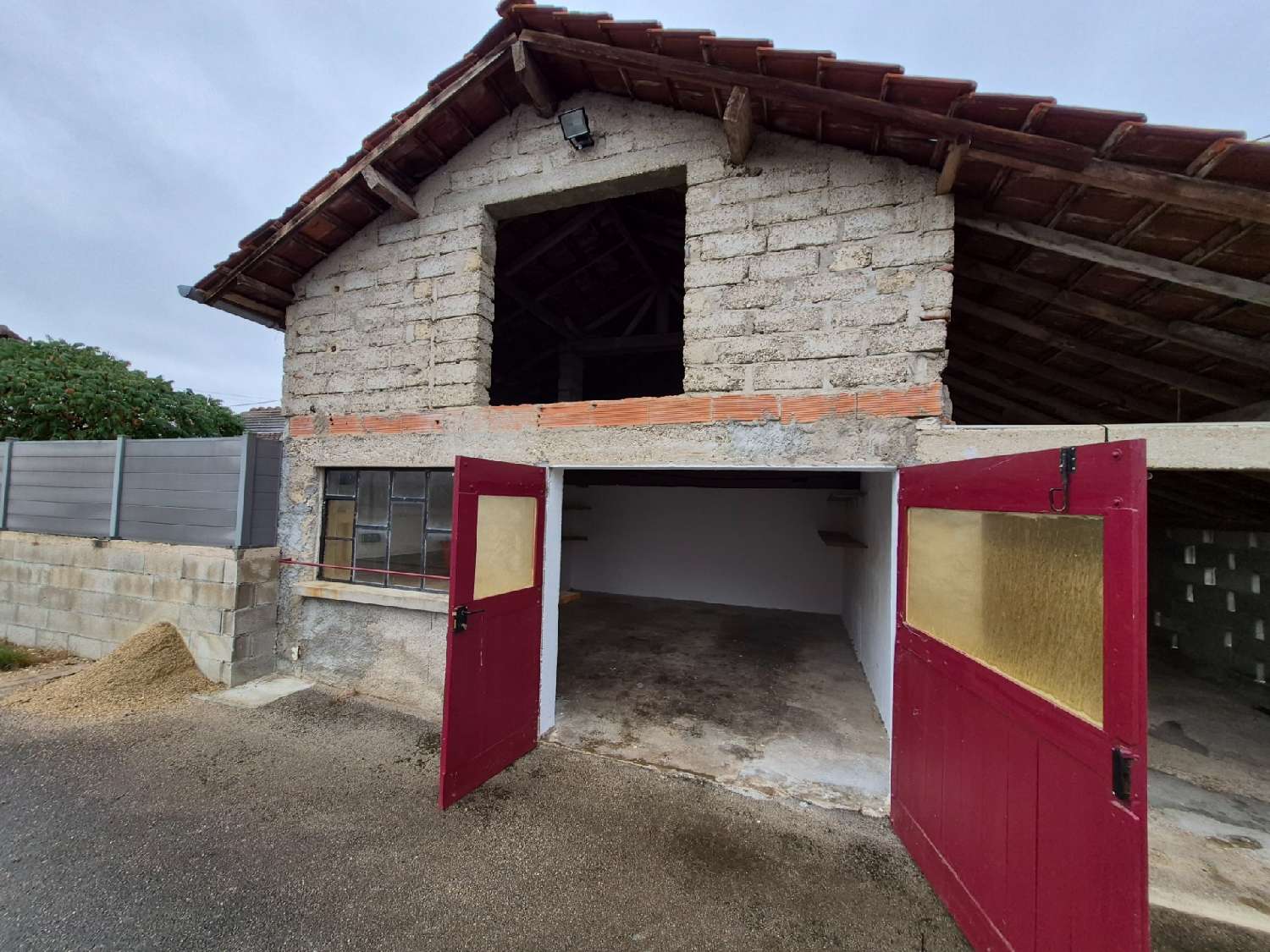  for sale house Petit Noir Jura 8