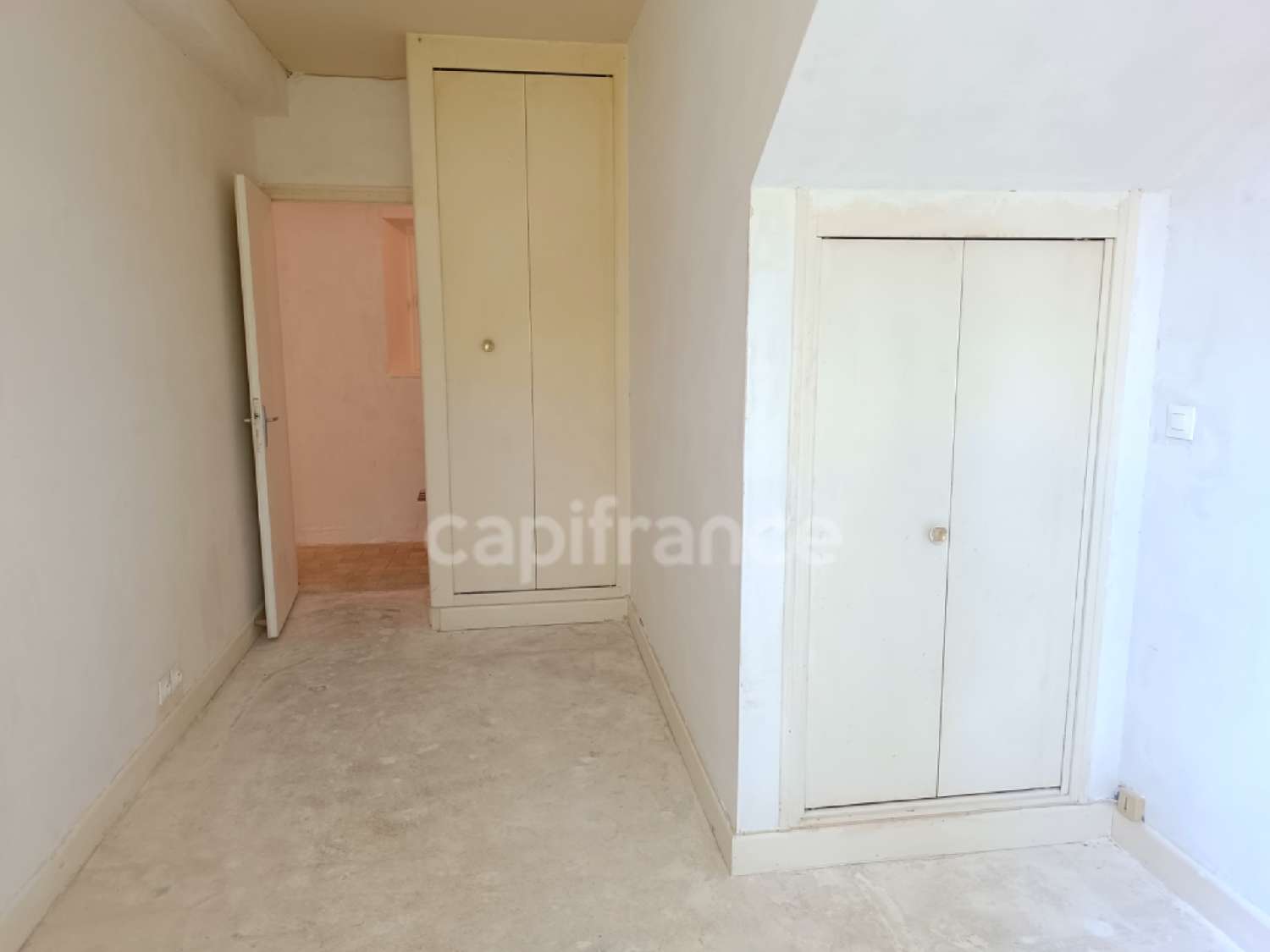 en venta casa Plessis-Saint-Jean Yonne 8