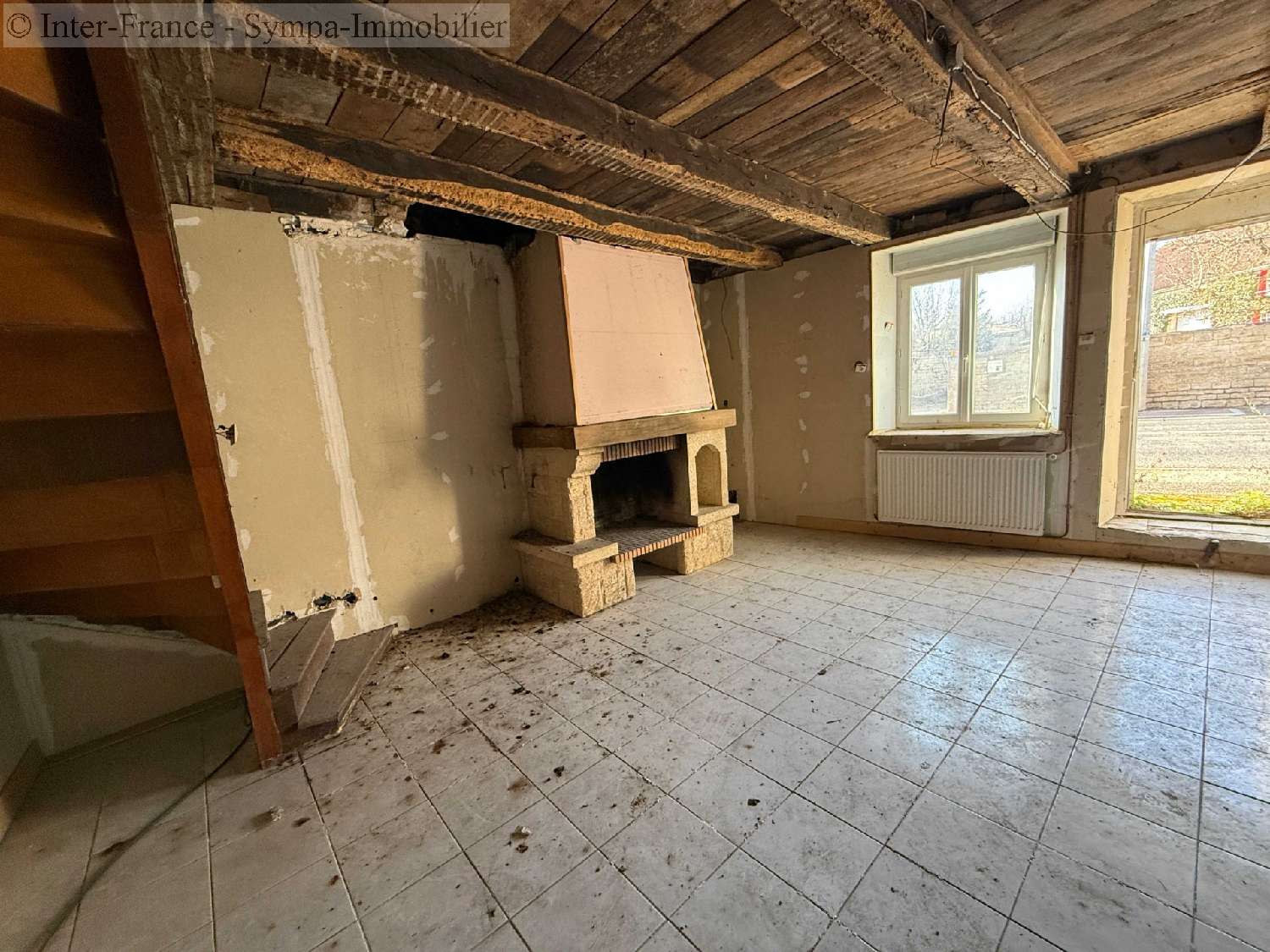 à vendre maison Pont-la-Ville Haute-Marne 4