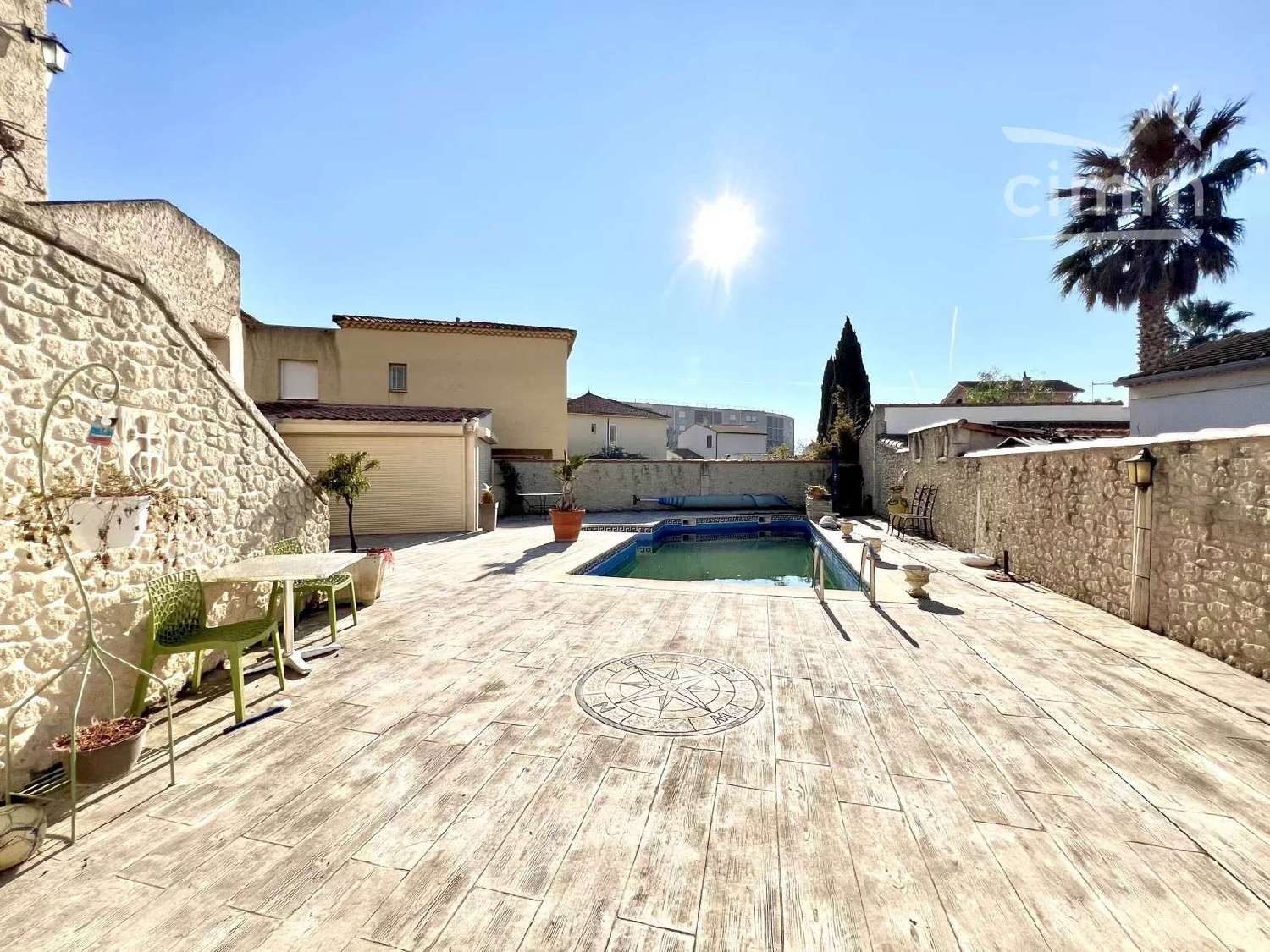 à vendre maison Port-Saint-Louis-du-Rhône Bouches-du-Rhône 2