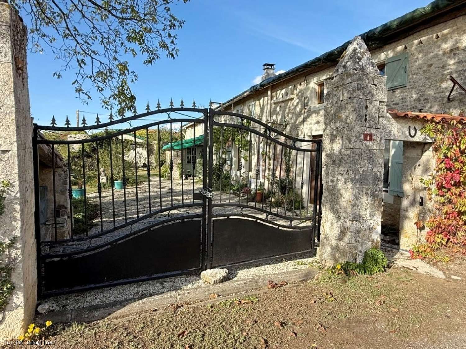 for sale house Pougné Charente 3