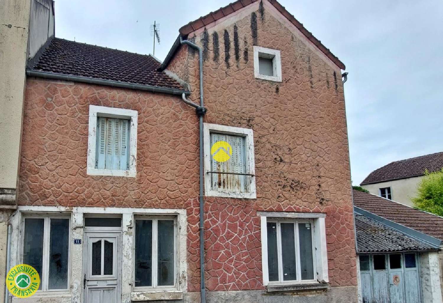te koop huis Ravières Yonne 1
