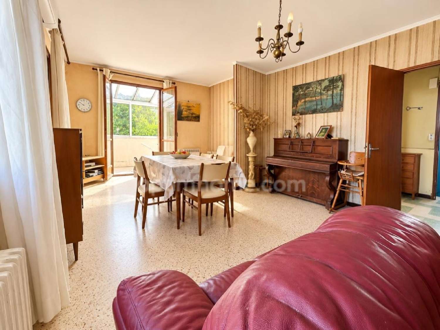  à vendre maison Roquemaure Gard 2