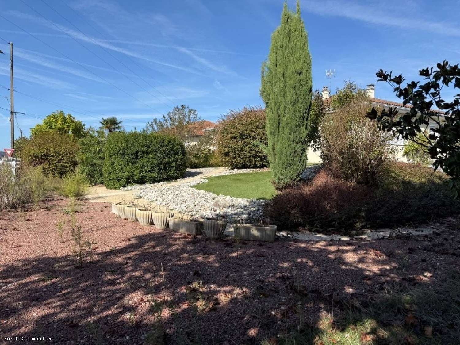 for sale house Ruffec Charente 4