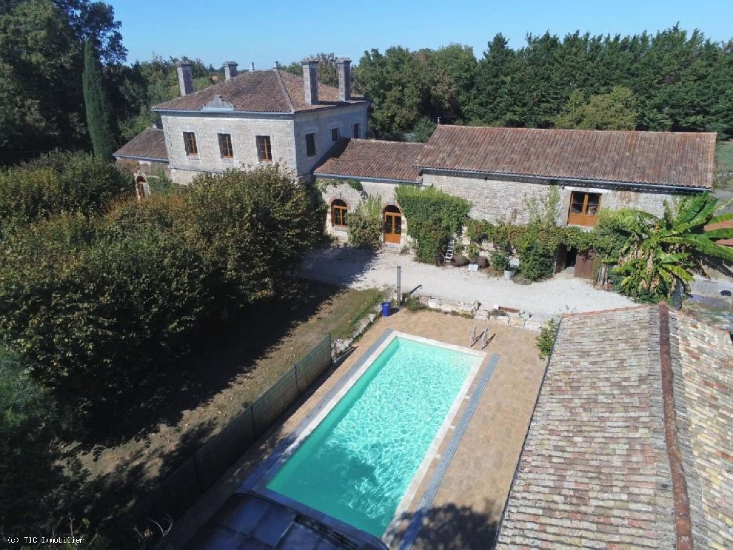 for sale house Ruffec Charente 4