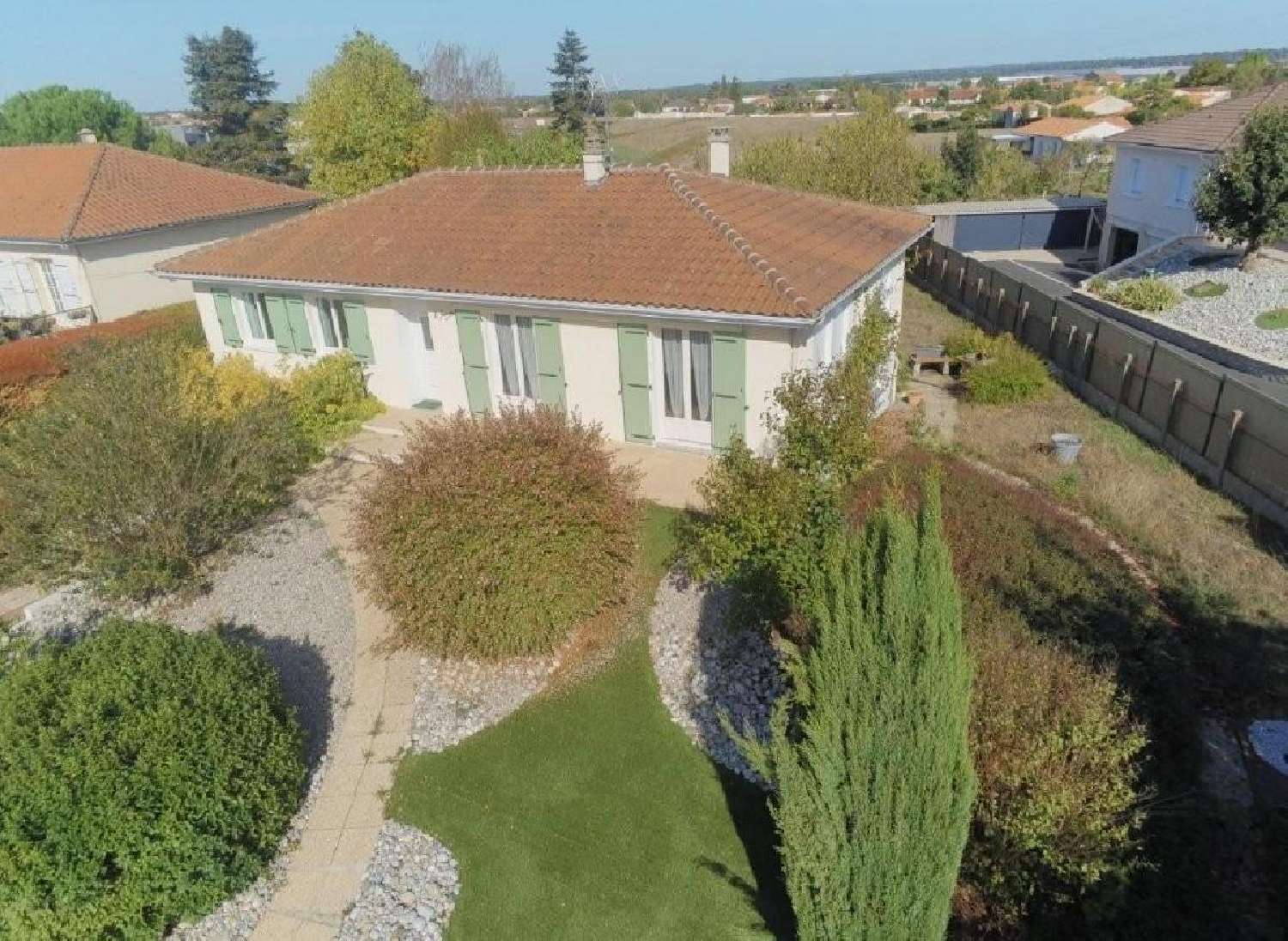 en venta casa Ruffec Charente 1