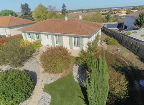 Ruffec Charente house foto 7423589