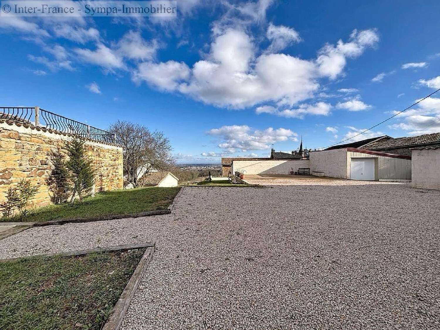 for sale house Saint-Amour-Bellevue Saône-et-Loire 2