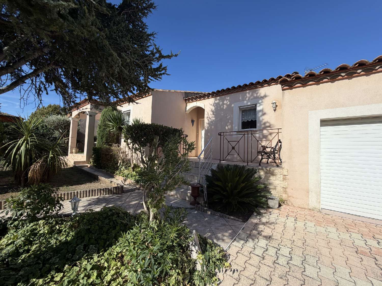  for sale house Saint-Césaire Gard 2