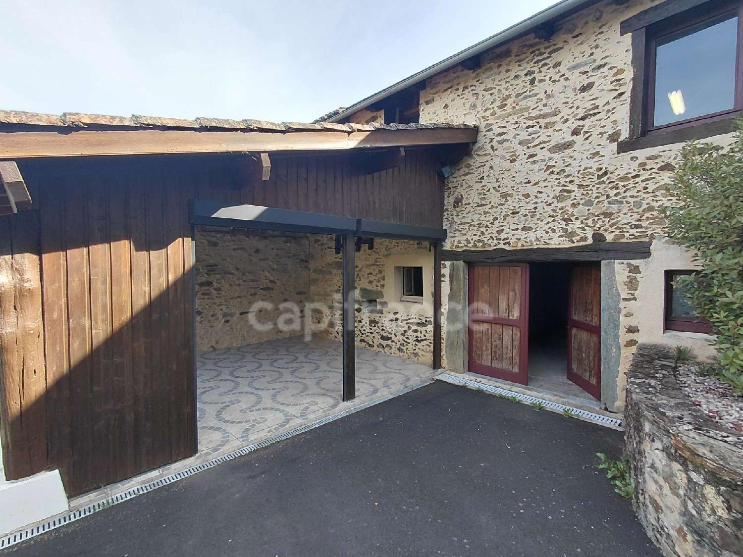 for sale house Saint-Constant Cantal 4