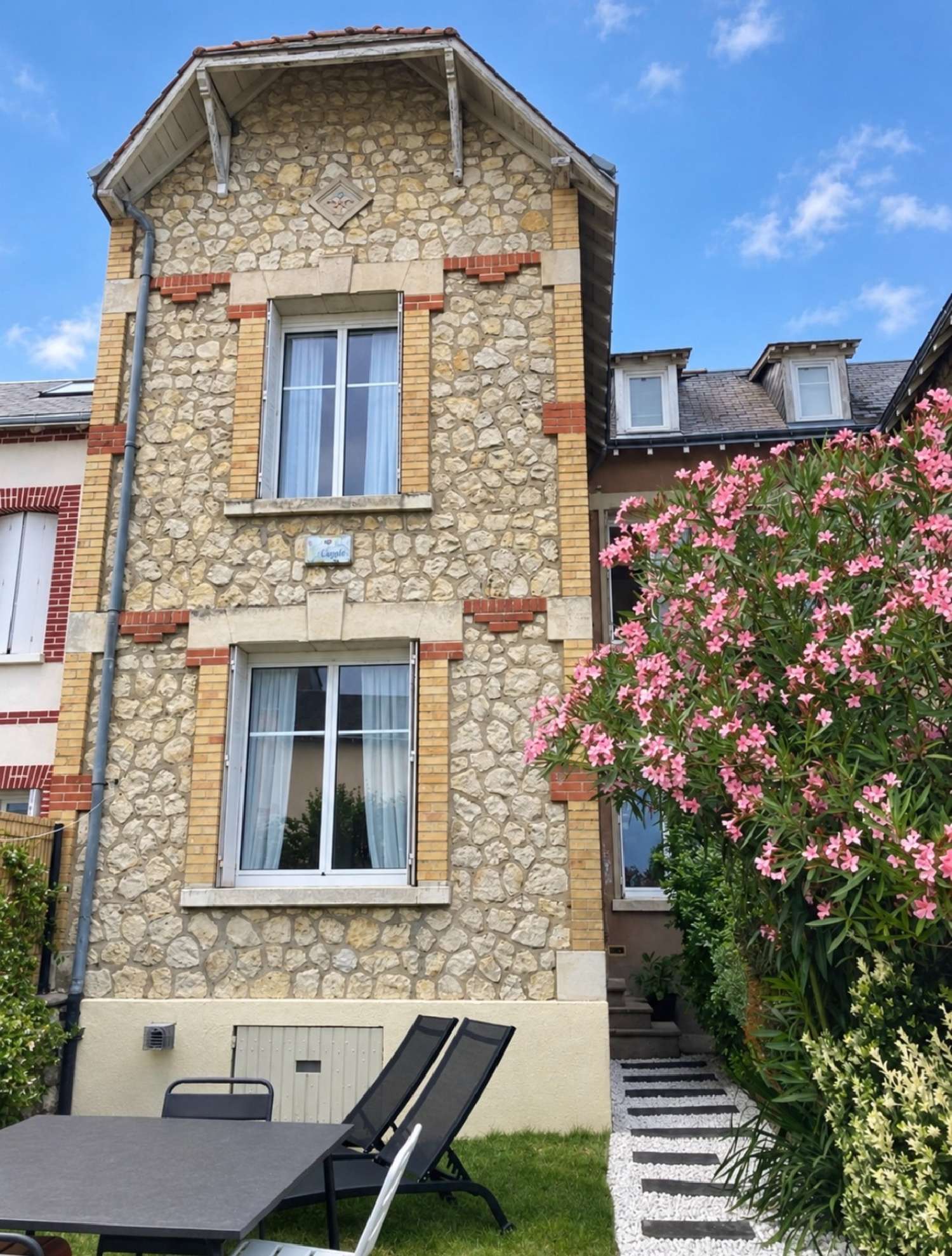  te koop huis Saint-Cyr-sur-Loire Indre-et-Loire 2