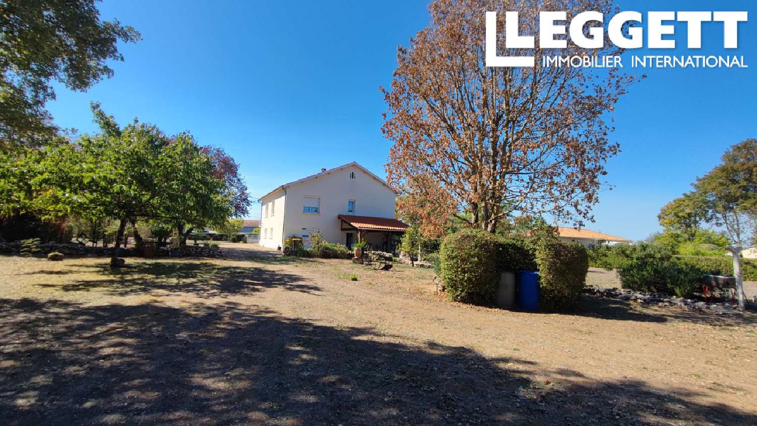 for sale house Saint-Estèphe Charente 5