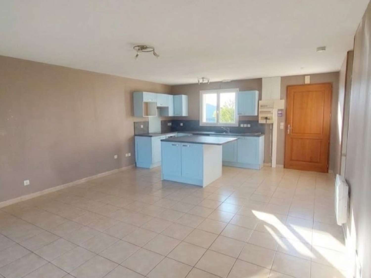 en venta casa Saint-Florentin Yonne 3