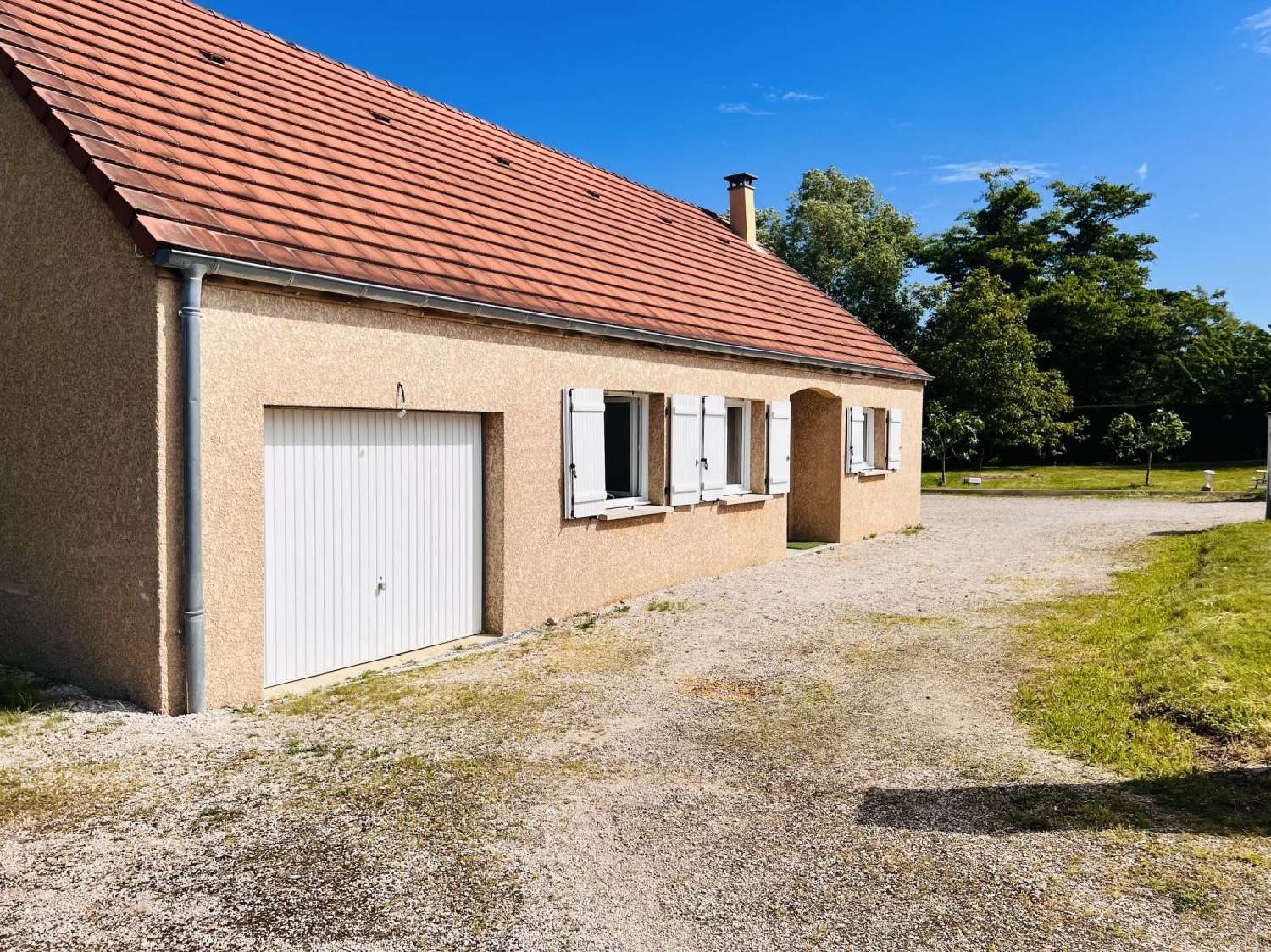 for sale house Saint-Germain-du-Bois Saône-et-Loire 1