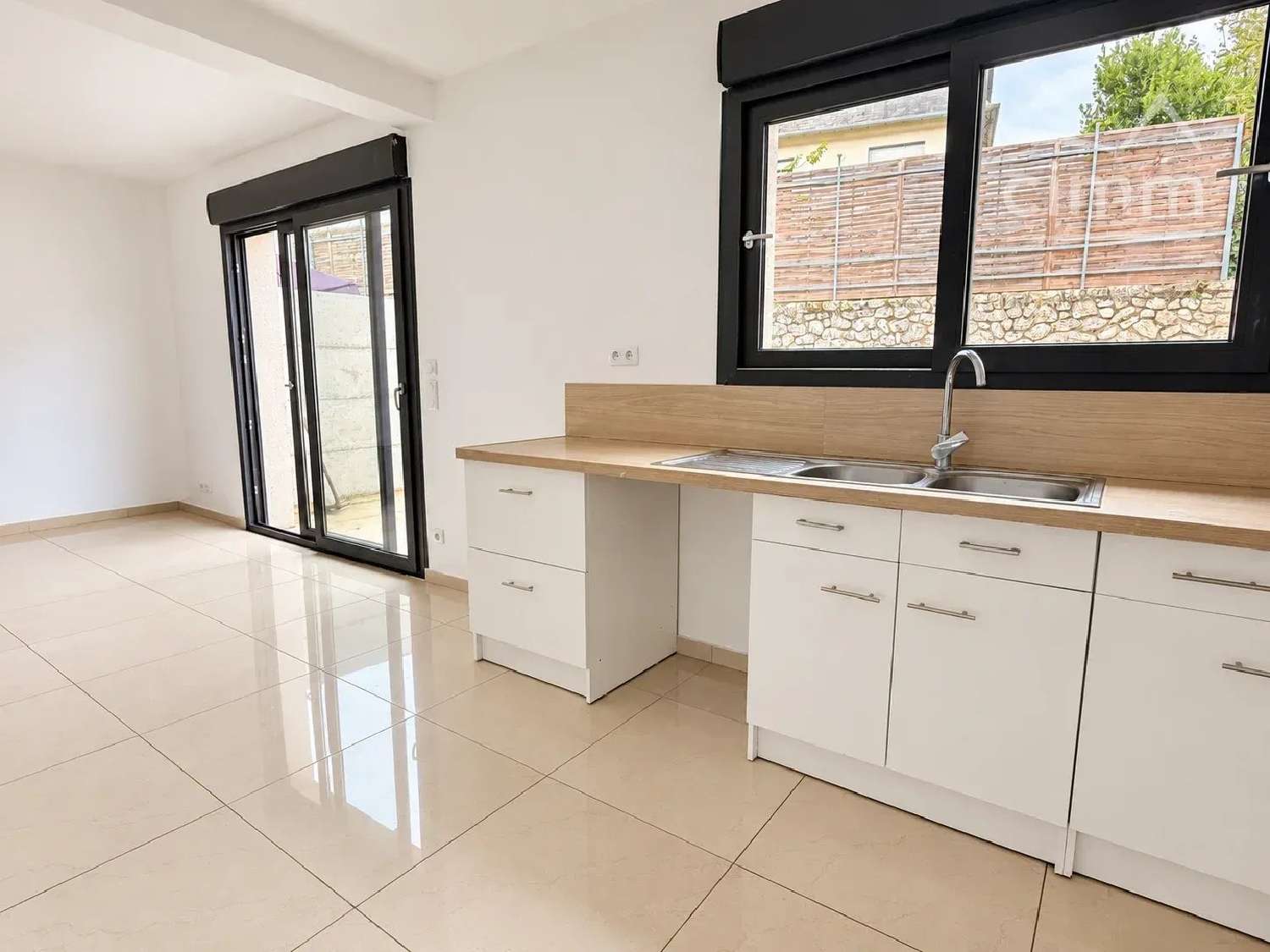à vendre maison Saint-Gervais-la-Forêt Loir-et-Cher 6