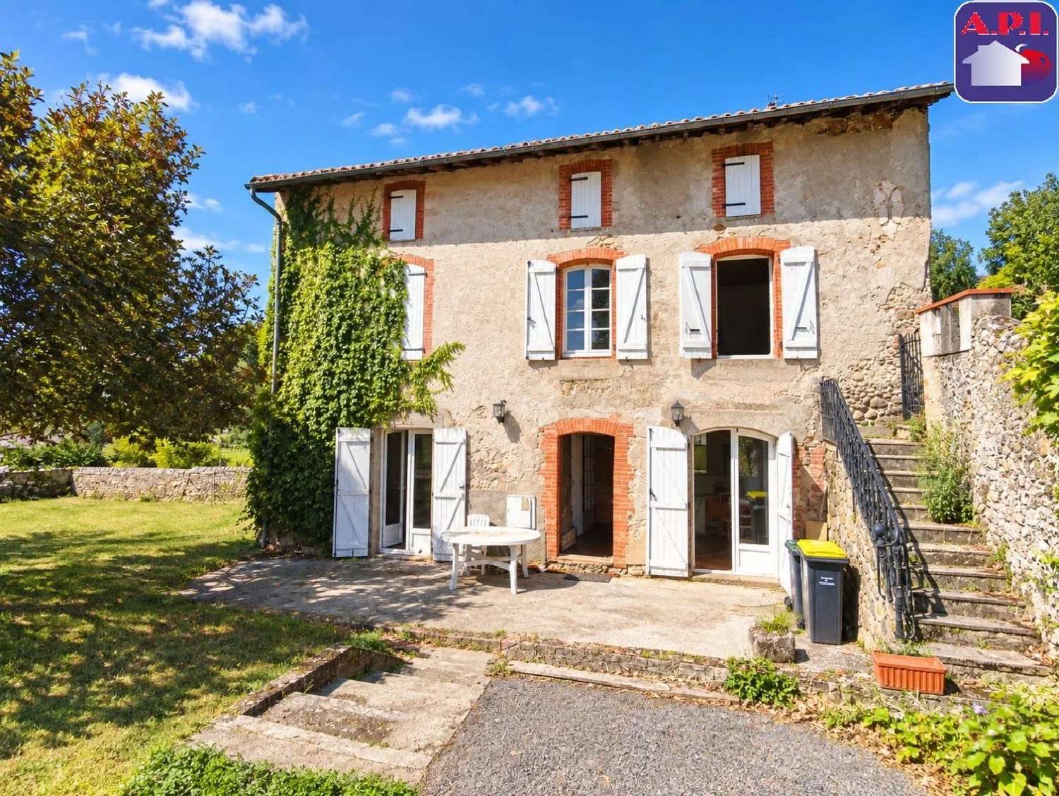 à vendre maison Saint-Jean-du-Falga Ariège 1