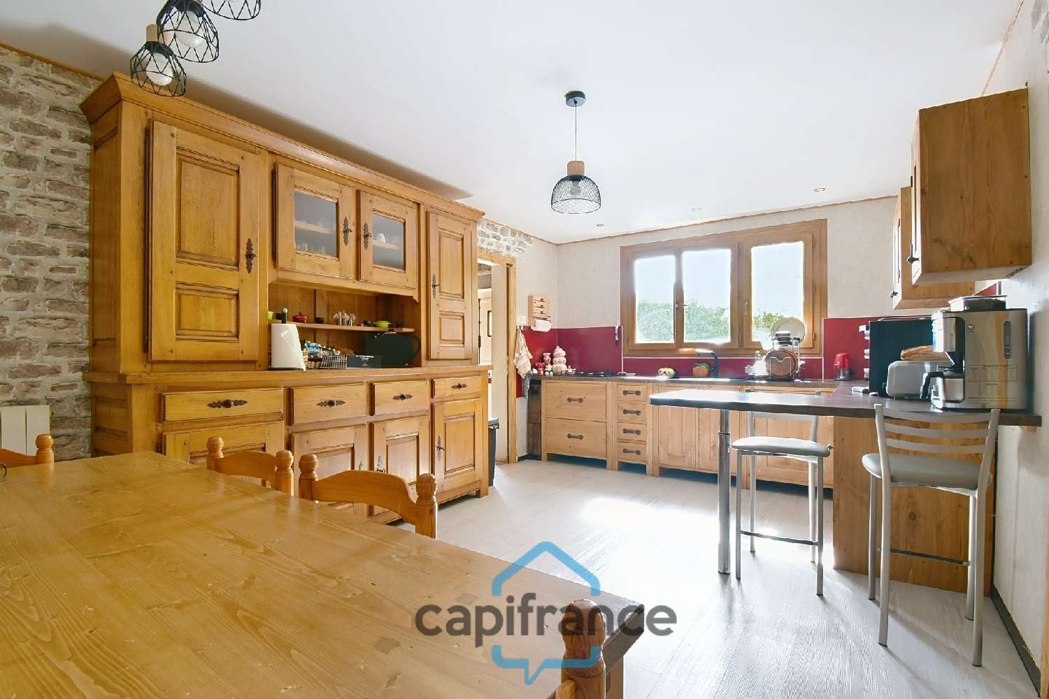en venta casa Saint-Jean-d'Angély Charente-Maritime 5