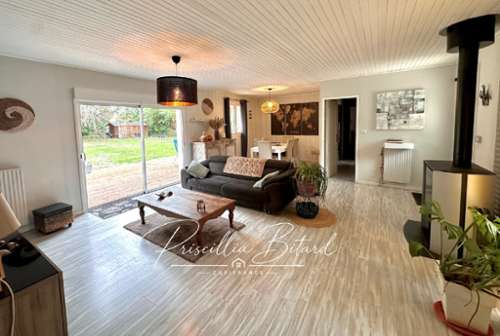 Saint-Jean-d'Angély Charente-Maritime maison foto 7432470