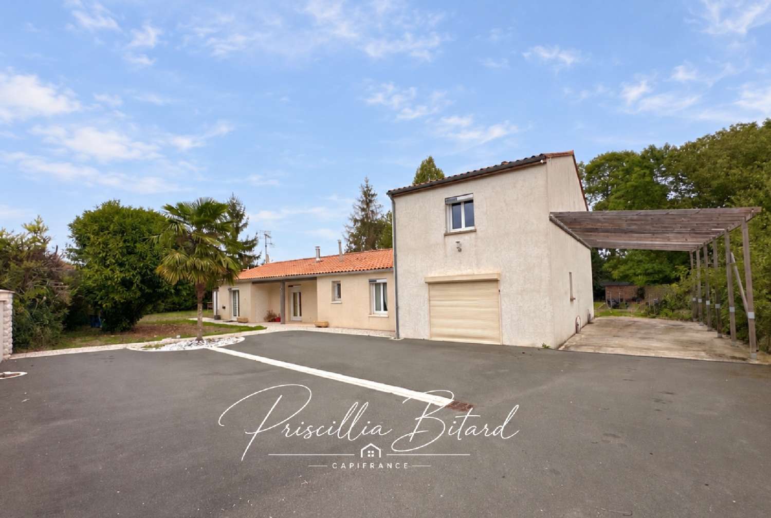 à vendre maison Saint-Jean-d'Angély Charente-Maritime 2