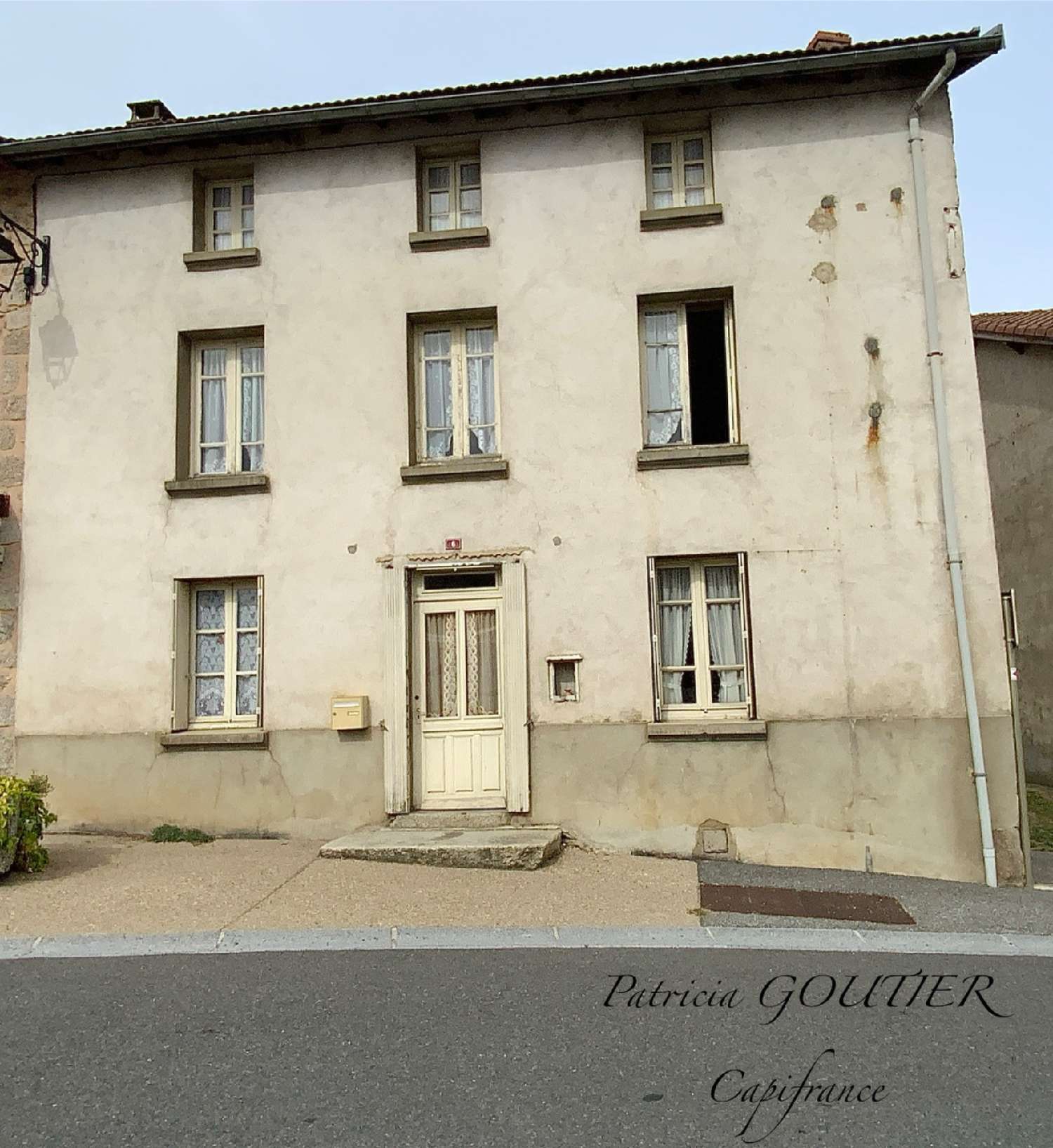à vendre maison Saint-Jean-la-Vêtre Loire 1