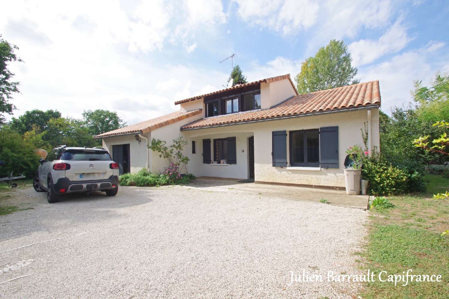 for sale house Saint-Julien-l'Ars Vienne 1