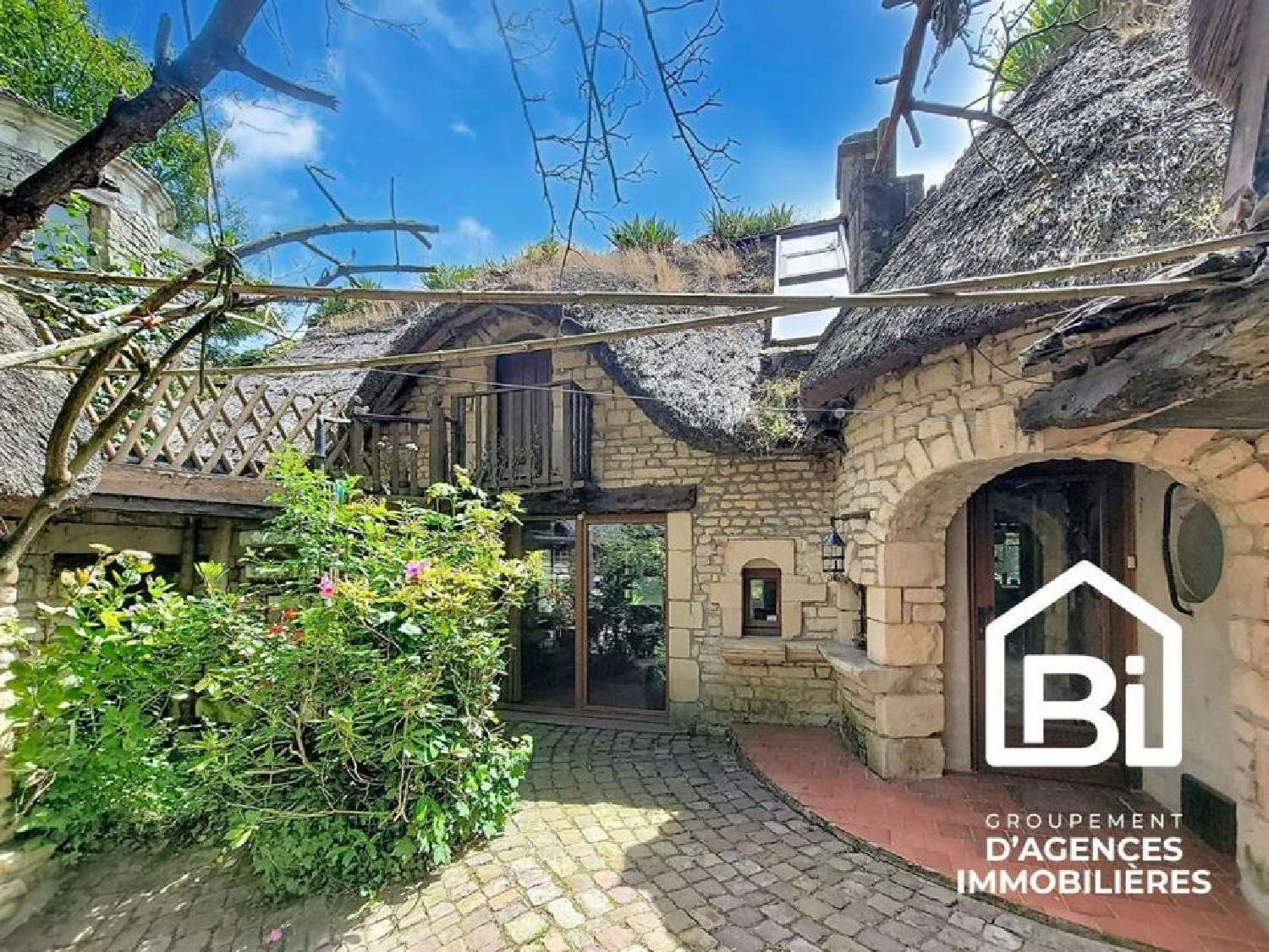 for sale house Saint-Julien-le-Faucon Calvados 1